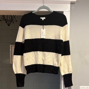 NWT a Loves a Black‎ and White Striped Crew Neck Sweater